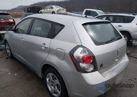 2010 Pontiac Vibe из США, поврежденный, VIN 5Y2SP6E80AZ419243